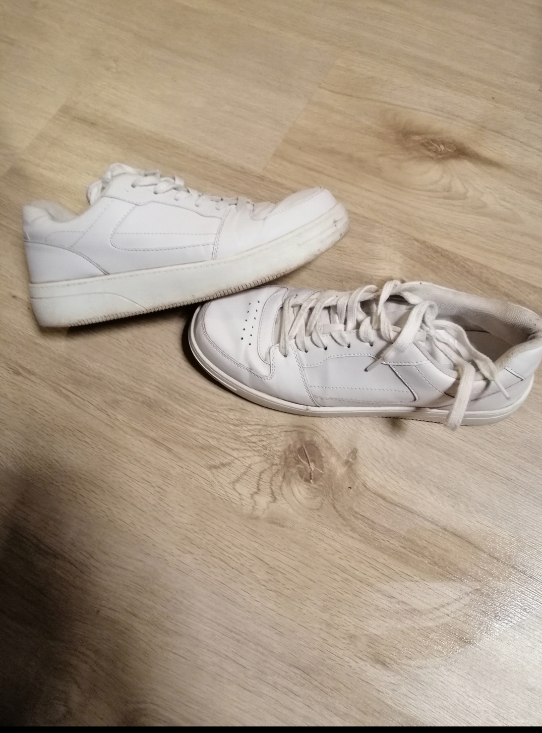 Sneaker weiß 
