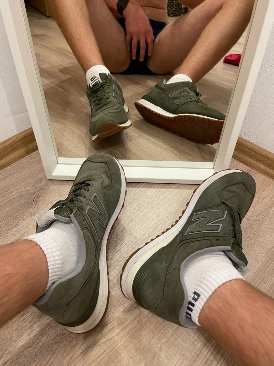Smelly Sneaker New Balance Schuhe getragen 