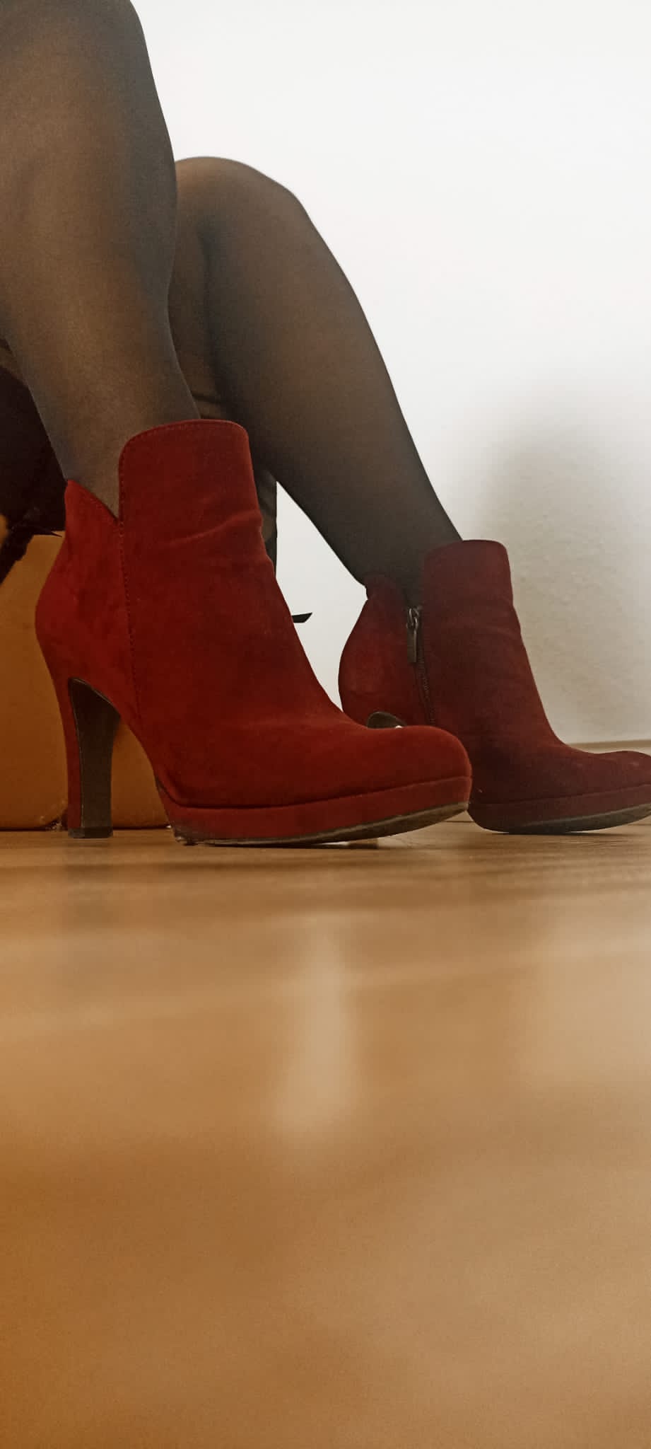 Foto-Set Strapse & rote Heels